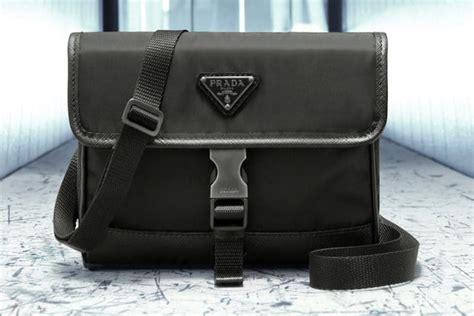 sacoche pour homme prada|Sacs Prada pour homme .